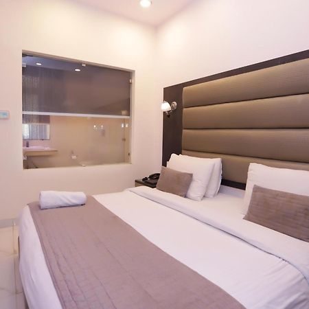Hotel Pk Residency Noida Exterior photo