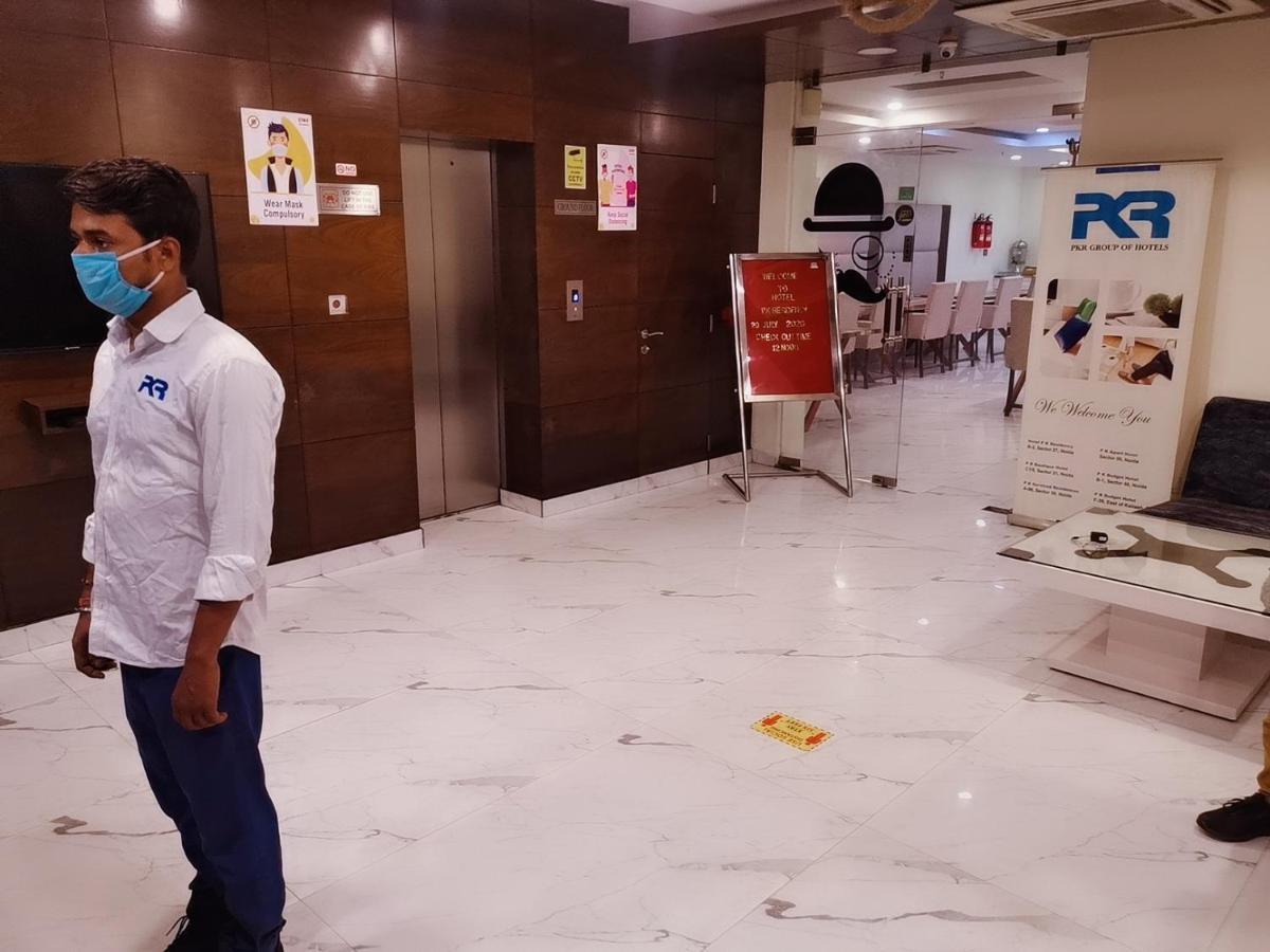 Hotel Pk Residency Noida Exterior photo
