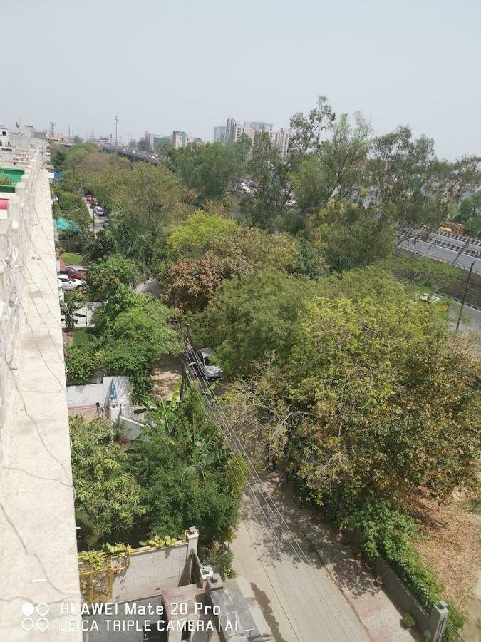 Hotel Pk Residency Noida Exterior photo